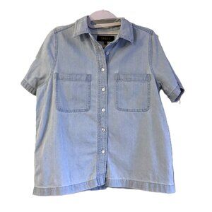 Quince Distressed Denim Short Sleeve Shirt Light Chambray Size XS 100% Cotton
